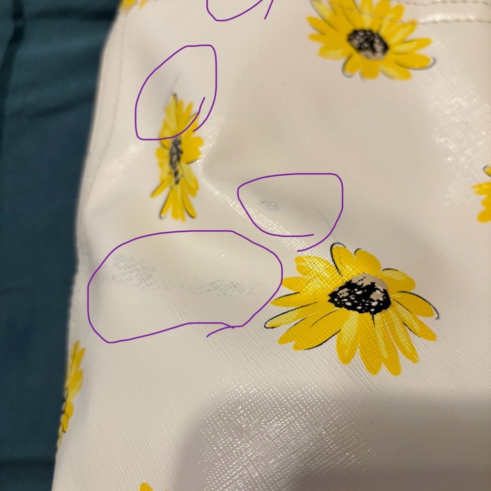 Kate Spade New York Oops A Daisy Tote Bag - Picture 3 of 9